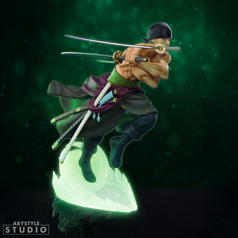 Figurine Zoro phosphorescent &mdash; SFC &mdash; 18 cm
